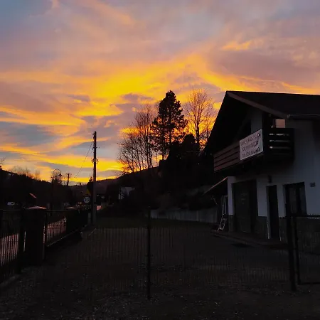 Nad żylicą Domek alpejski