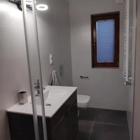 Nad żylicą Domek alpejski *